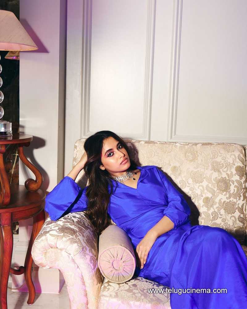 priyanka stills 090624 02