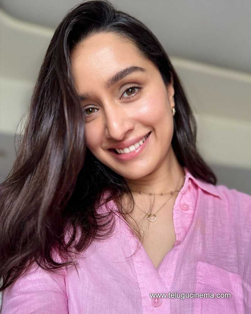 shraddha stills 310624 04