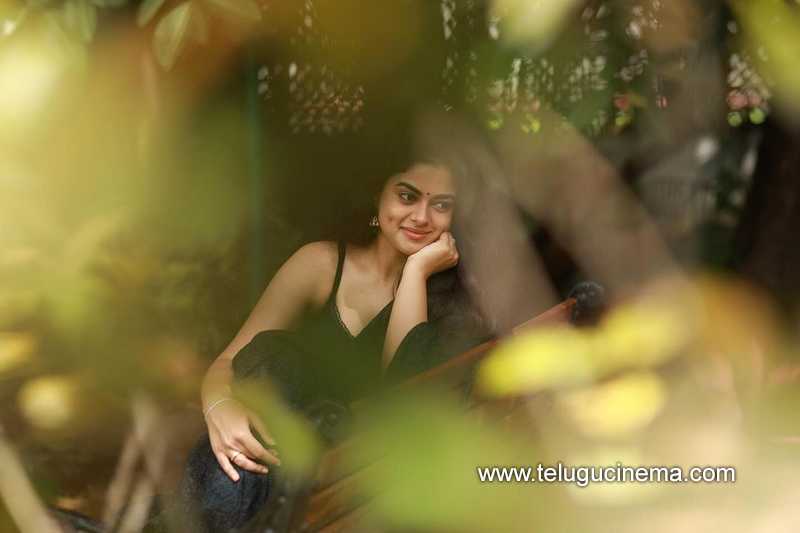 siddhi stills 200624 03
