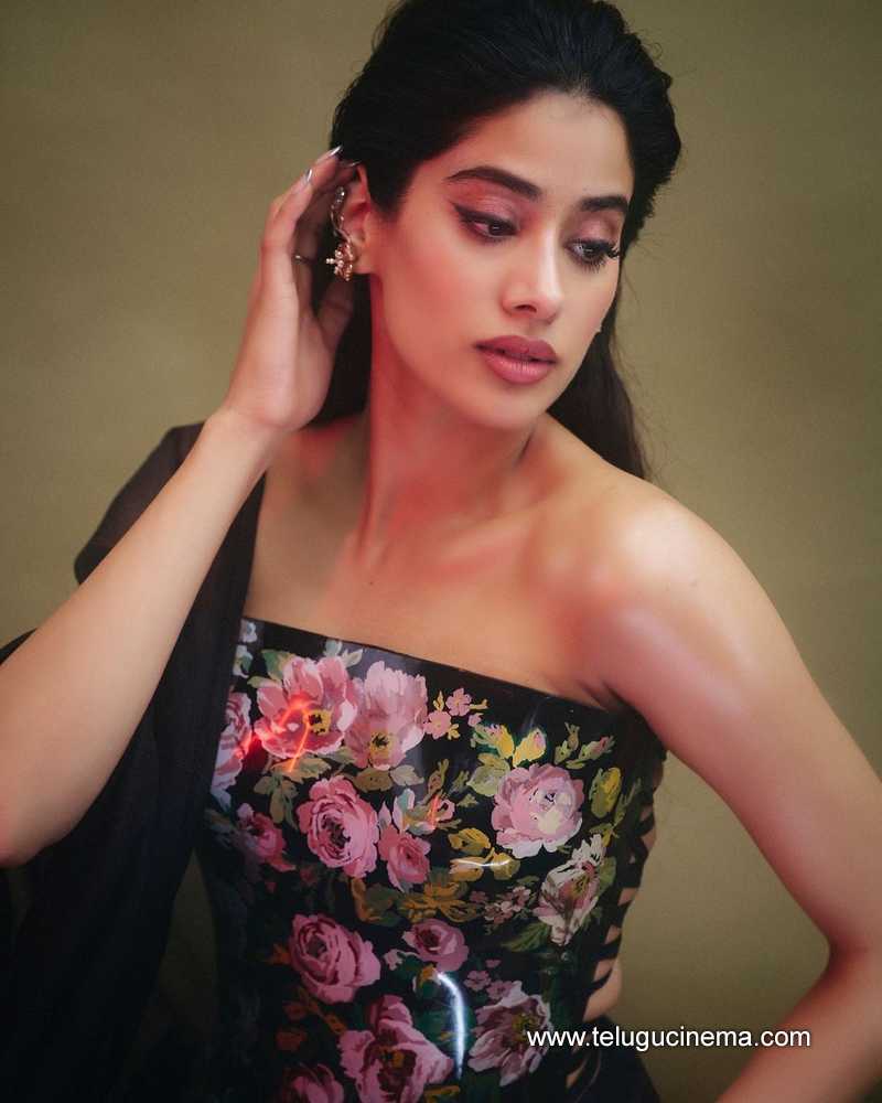 jahnvi stills 270724 08
