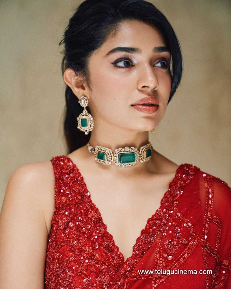 kritishetty stills 260724 04