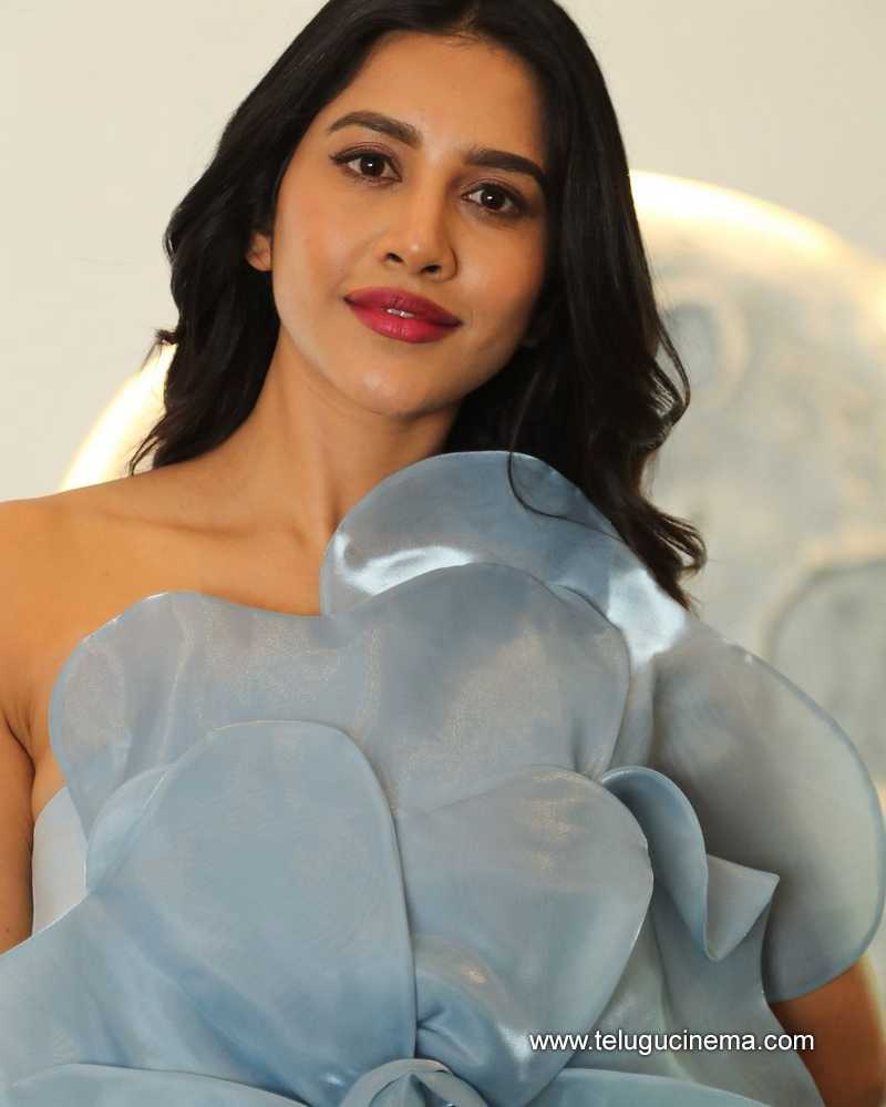 nabhanatesh stills 310724 02