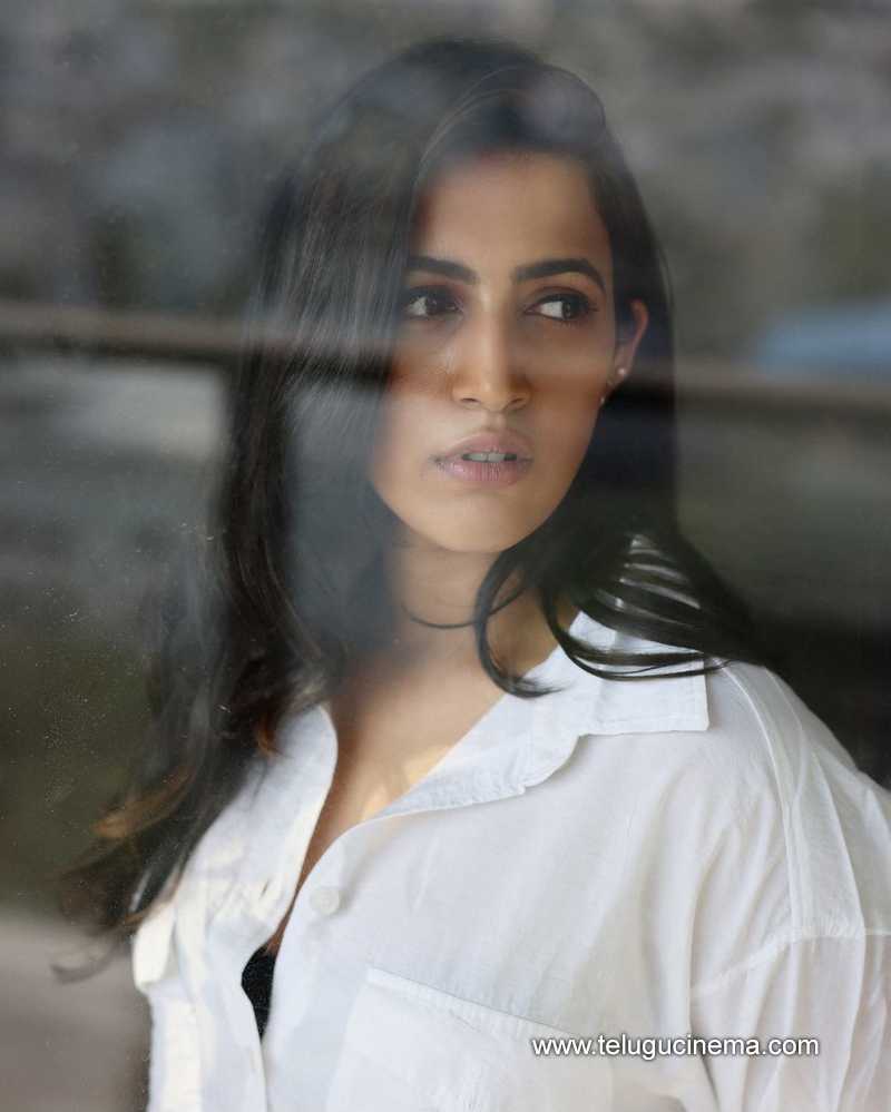 niharika stills 090724 01