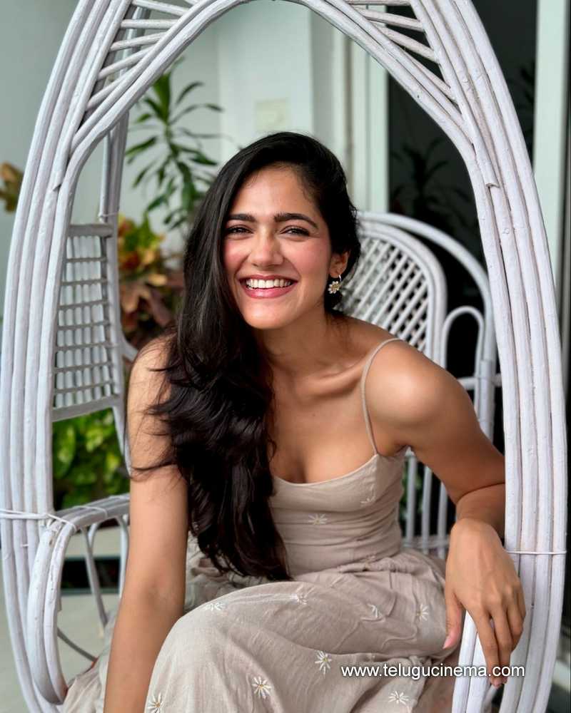 simran stills 130724 06