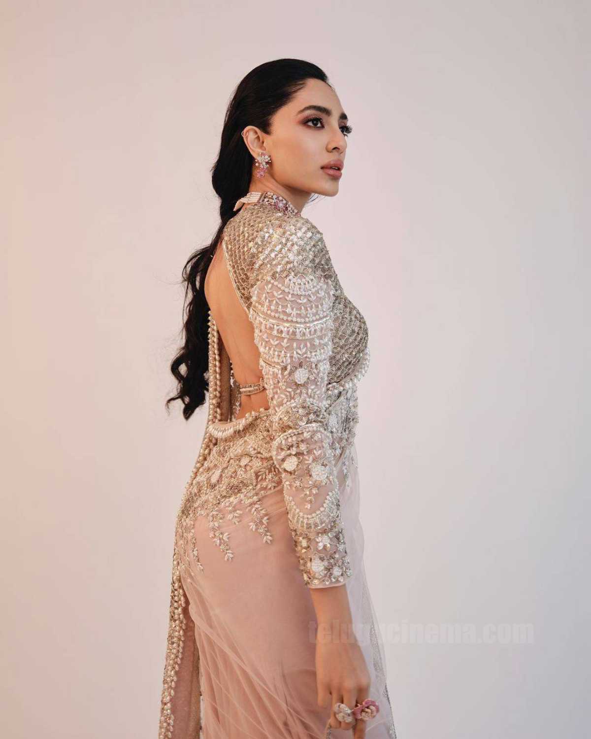 Sobhita Dhulipala
