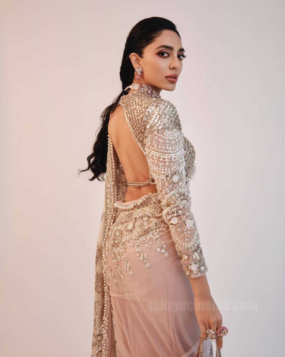 Sobhita Dhulipala