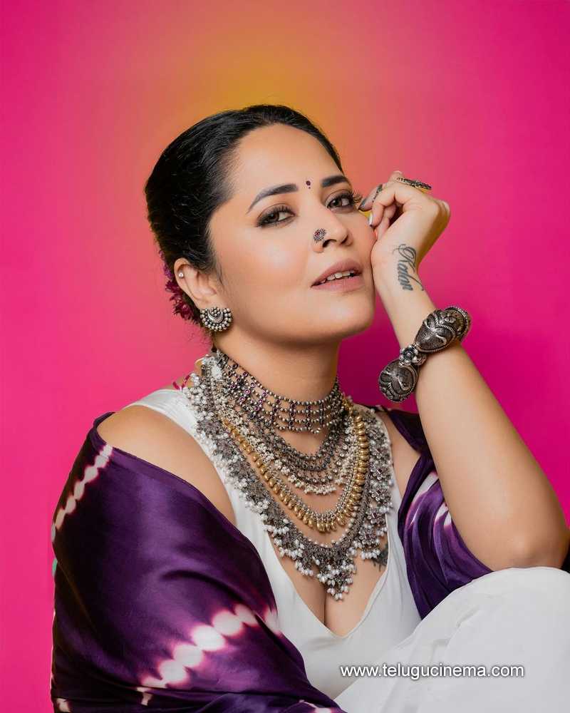 anasuya stills 030824 05