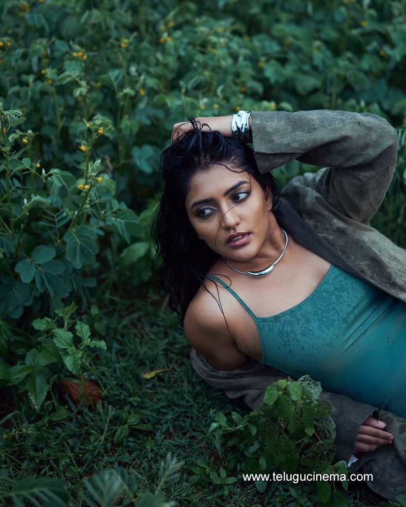 eesharebba stills 010824 02