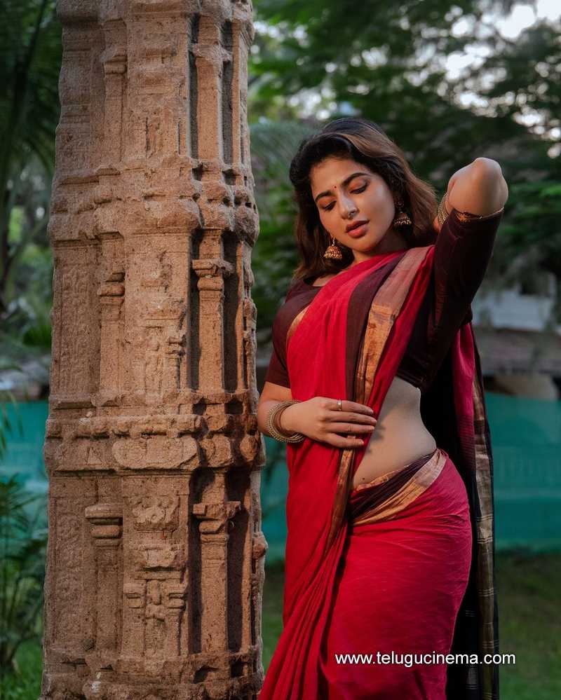 iswarya stills 090824 01