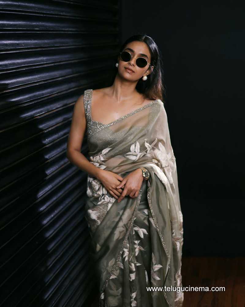 keerthysuresh stills 270824 04