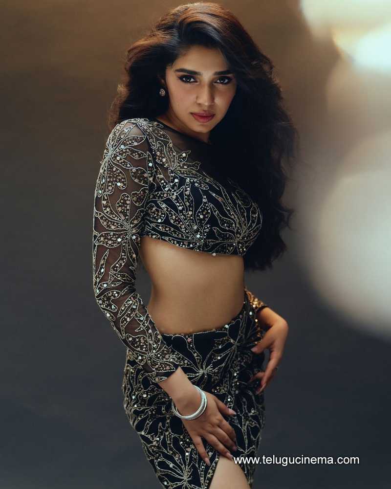 kritishetty stills 090824 03