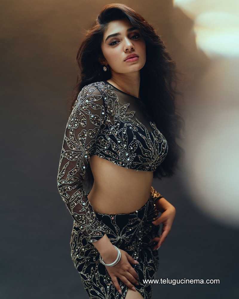 kritishetty stills 090824 06