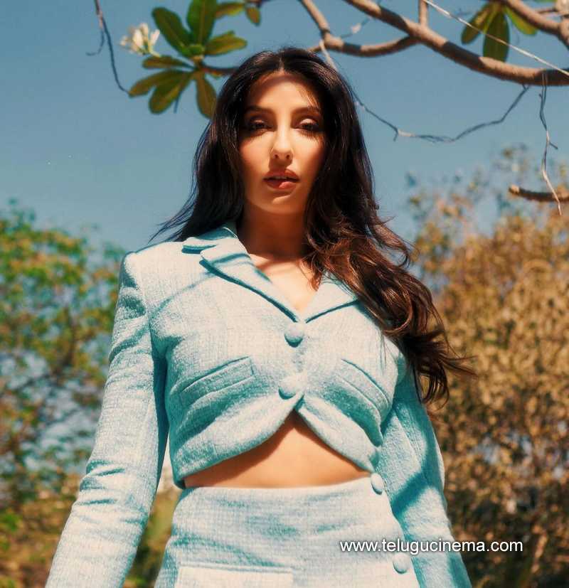nora stills 130824 02