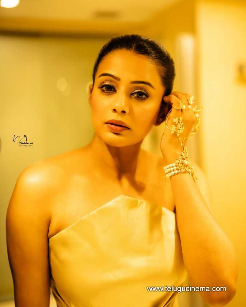 priyamani stills 050824 05