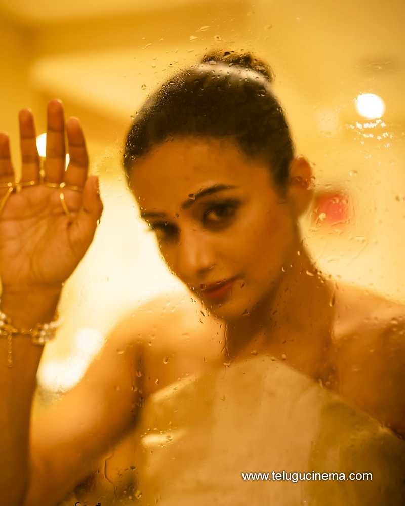 priyamani stills 060824 04