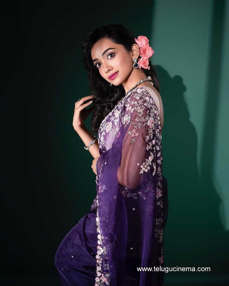 saanve stills 270824 01 2