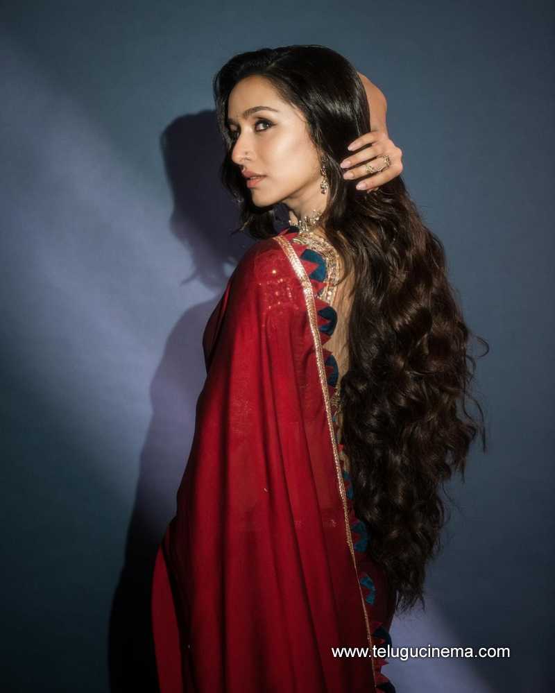 shraddhakapoor stills 050824 01