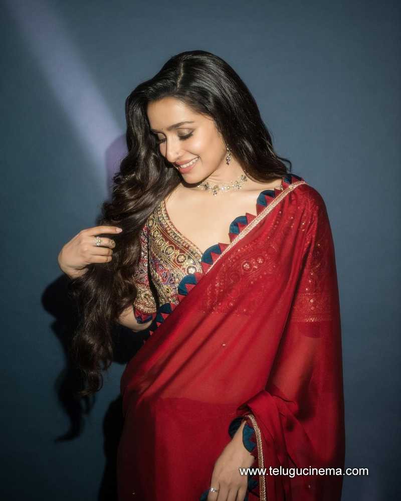 shraddhakapoor stills 050824 02