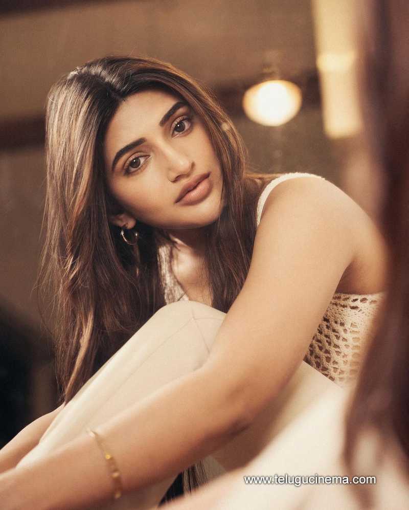 sreeleela stills 200824 01