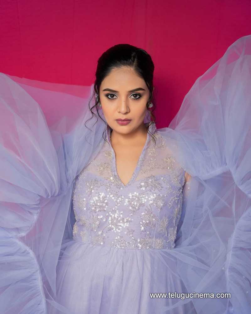 sreemukhi stills 240824 04