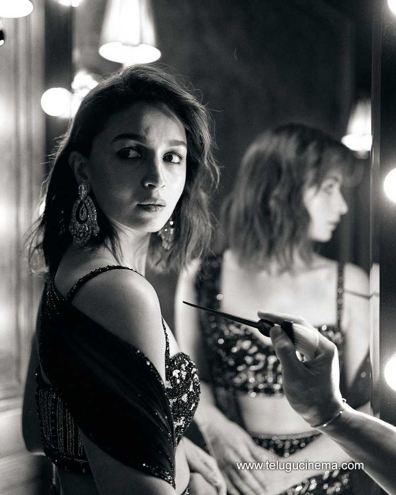 aliabhatt stills 250924 03