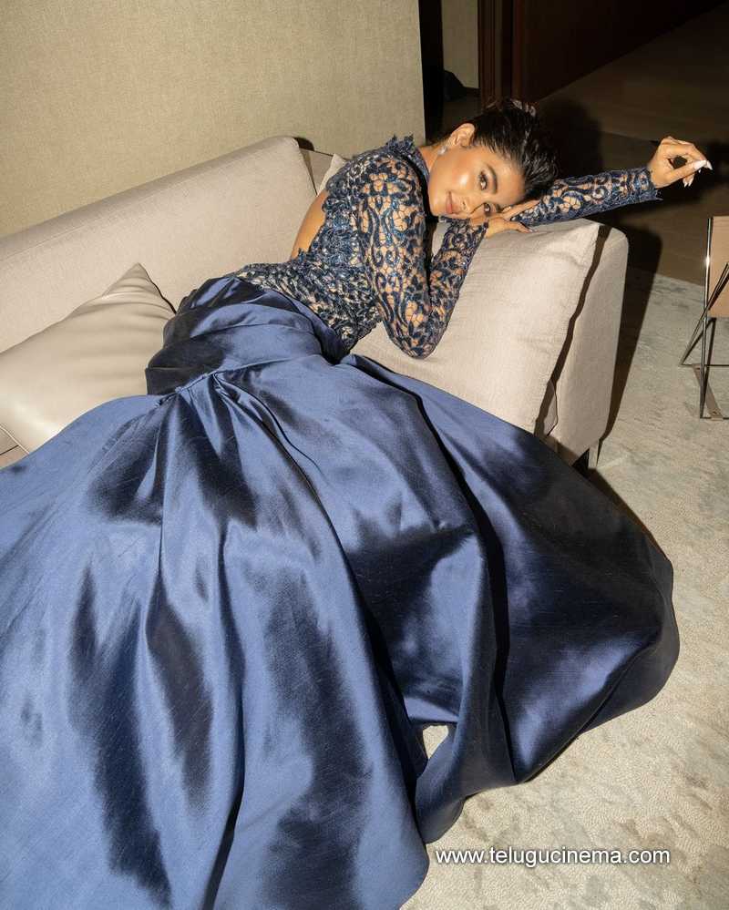 pooja stills 190924 01