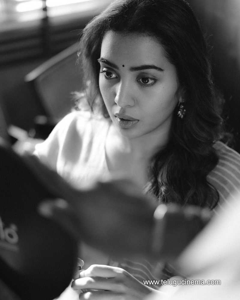shivathmika stills 090924 02