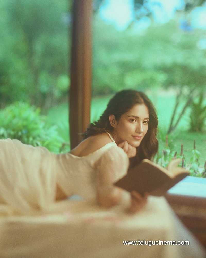ashika stills 191024 03 1