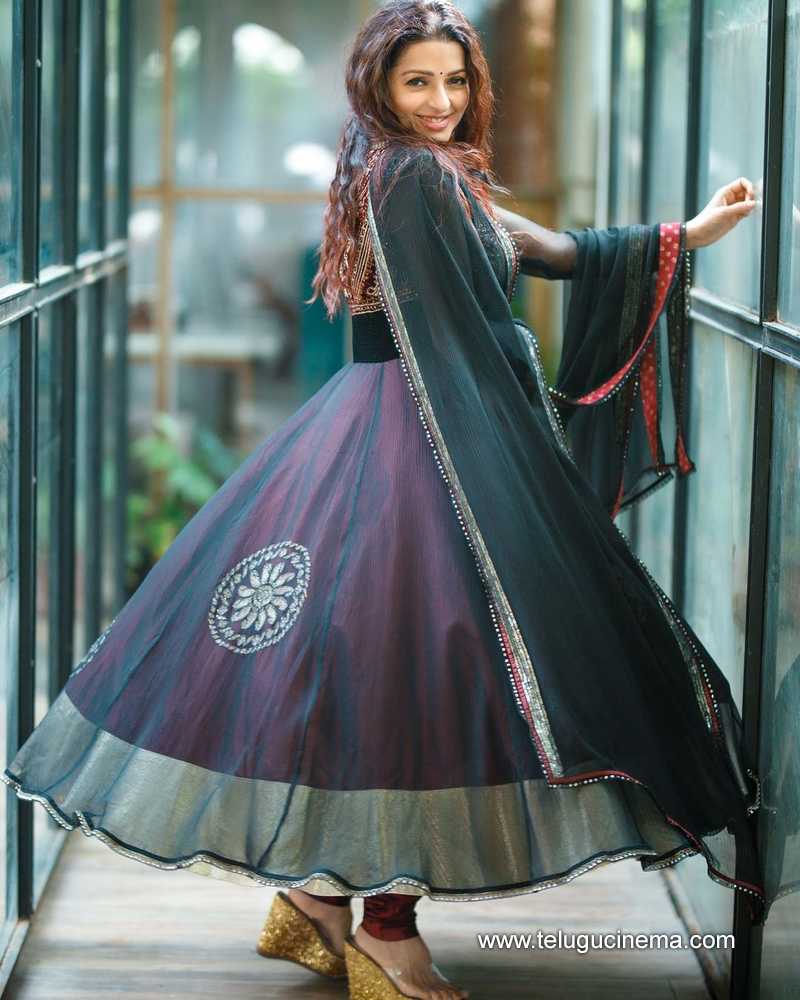 bhumika stills 311024 09