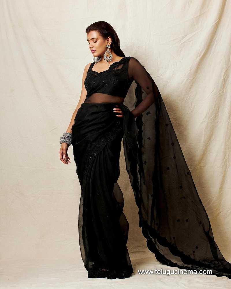 hebhapatel stills 031024 03