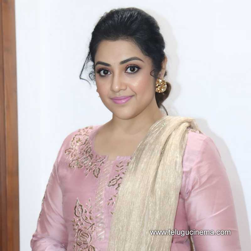 meena stills 241024 02