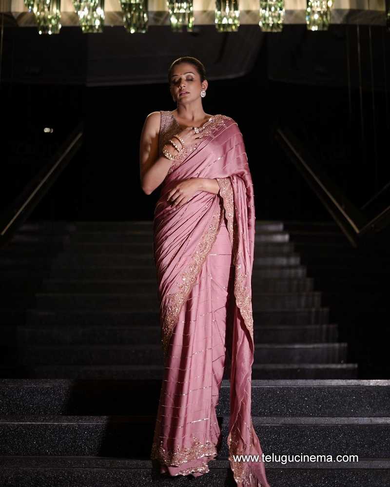 priyamani stills 101024 08