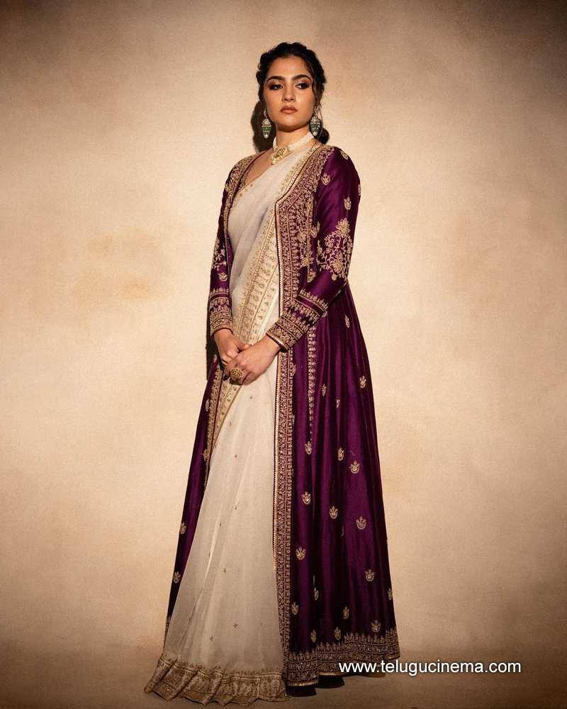 rukmini stills 171024 02