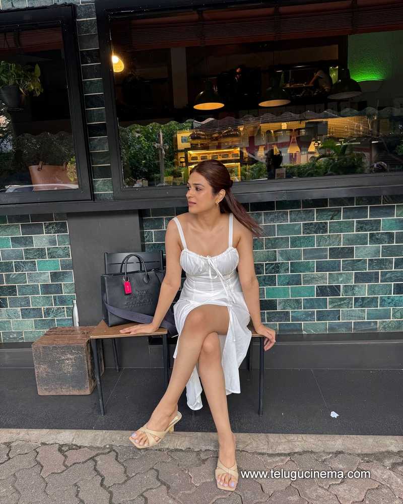 shraddhadas stills 021024 04