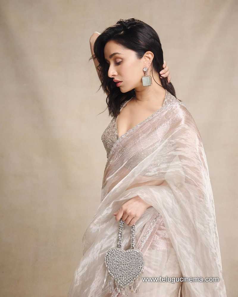 shraddhakapoor stills 261024 03