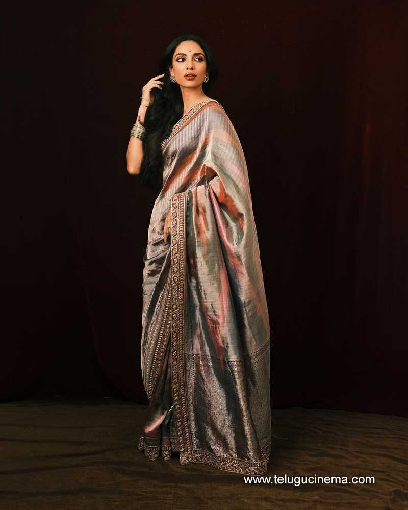 sobhita stills 231024 07