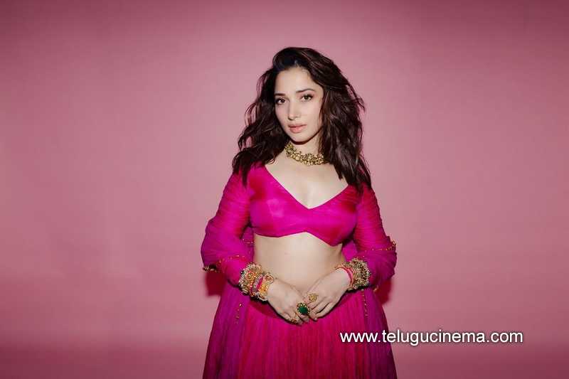tamannah stills 281024 01