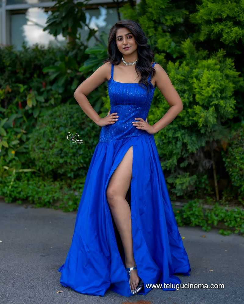 varshini stills 191024 03
