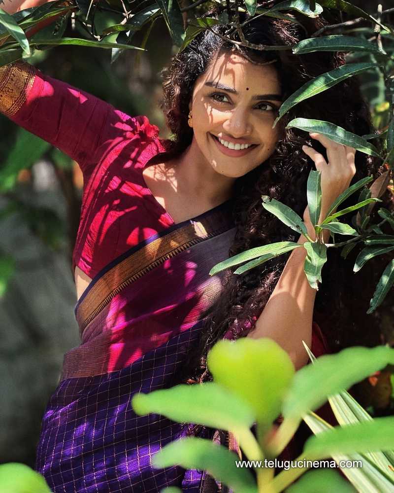 anupama stills 051124 04