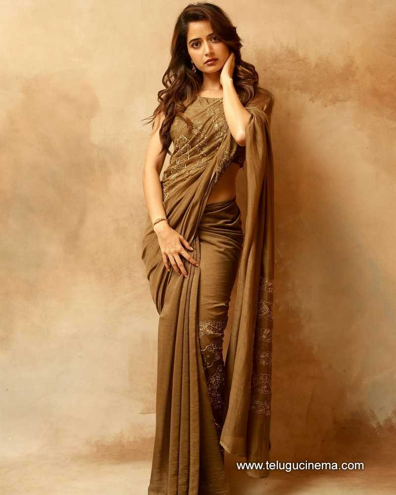 ashika stills 271124 01