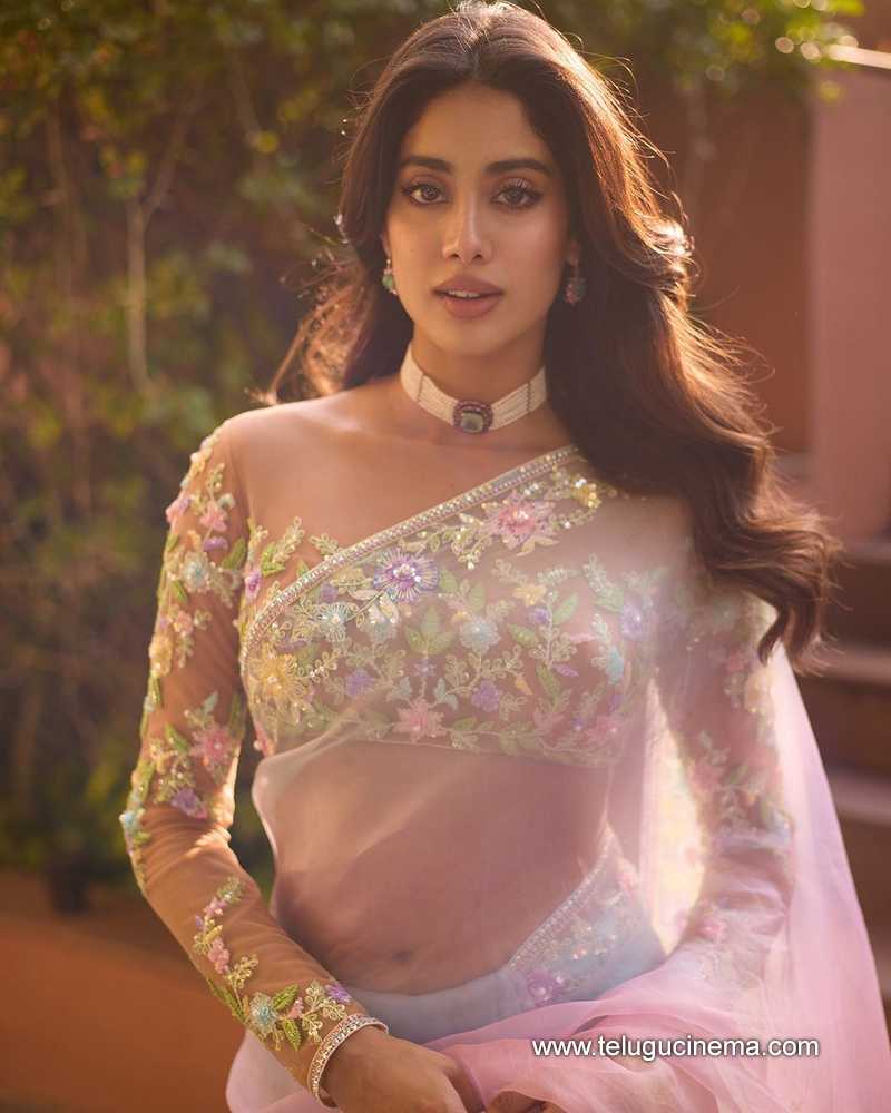 jahnvikapoor stills 081124 05