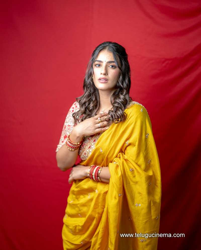 kavya stills 231124 01
