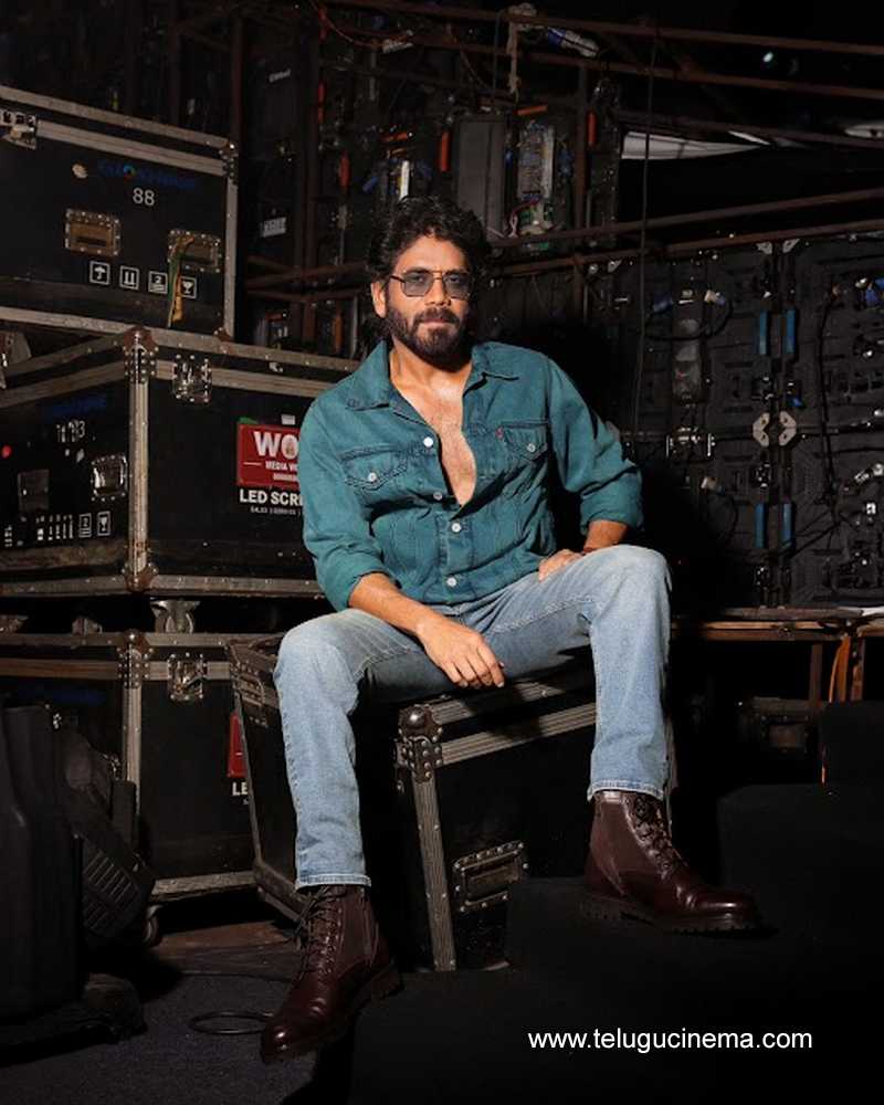 nagarjuna stills 261124 02