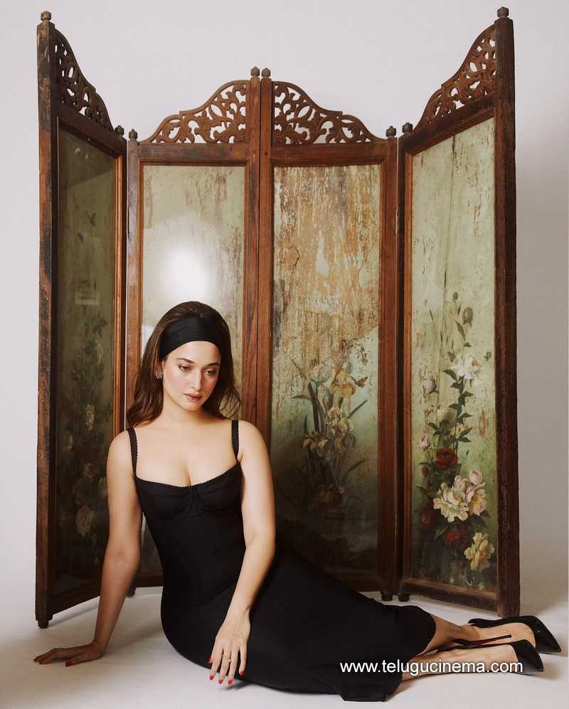 tamannah stills 271124 06