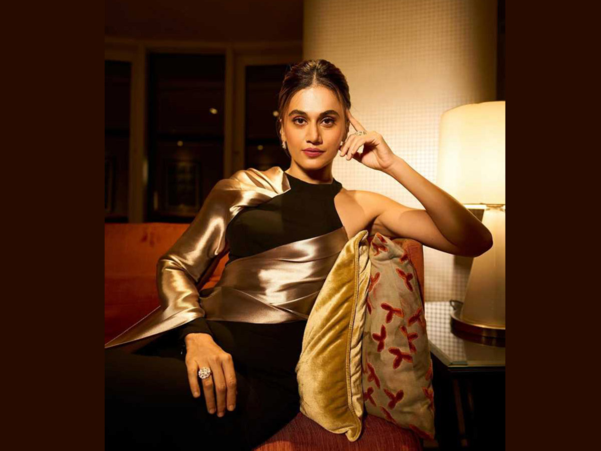 Still here: Taapsee | Telugu Cinema Still here: Taapsee | Telugu Cinema