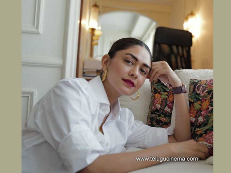 mrunal thumb