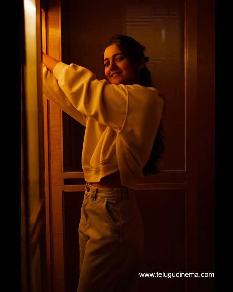 simran stilla 16012502
