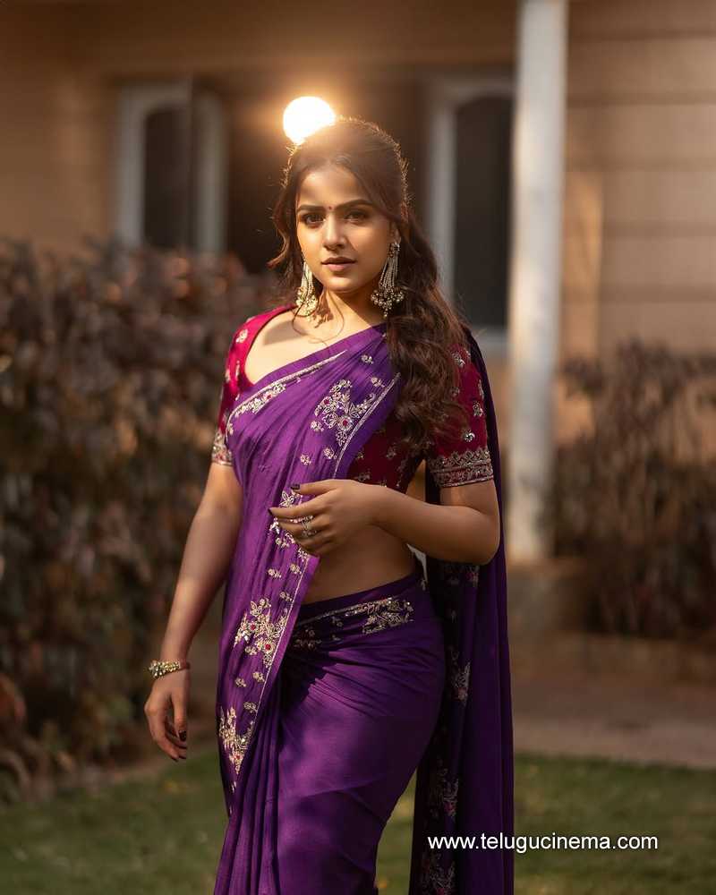 vaishnavi stilla 14012505