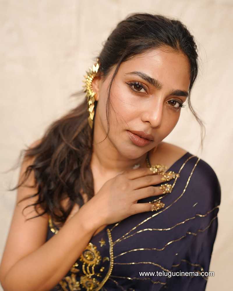 aishwaryalekshmi stills 19022502