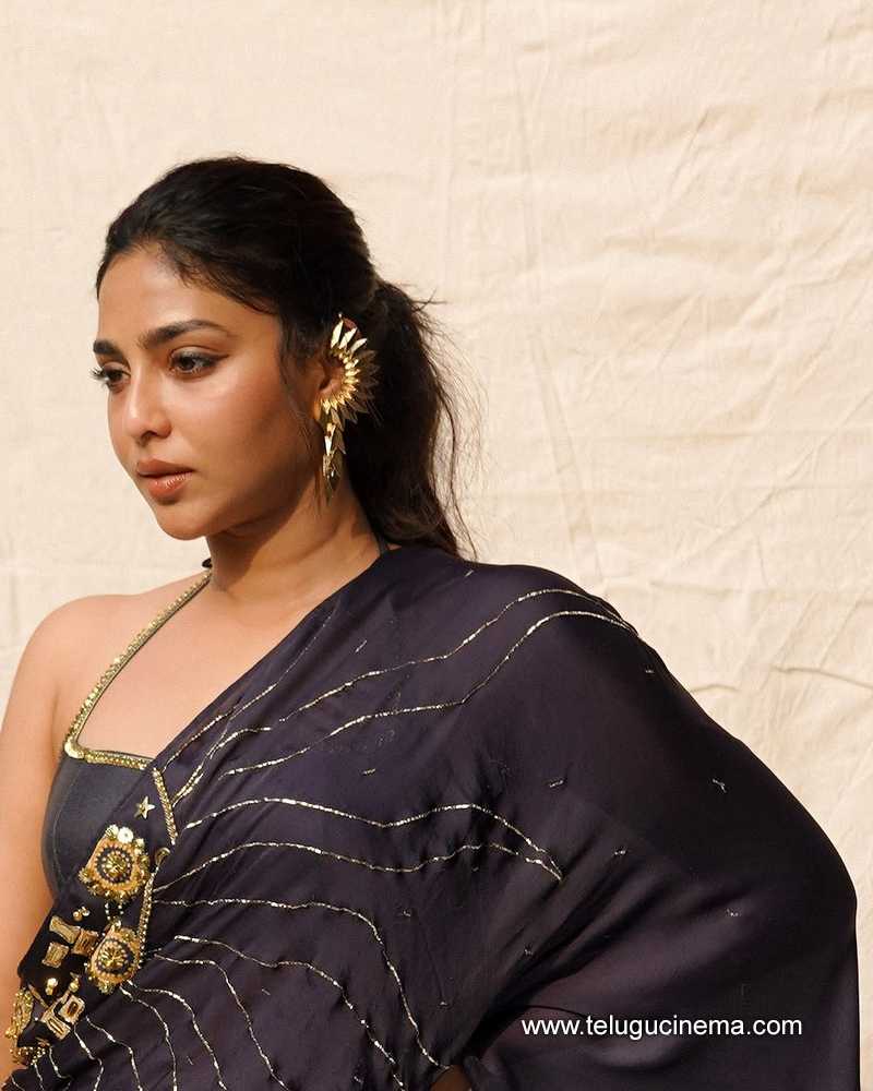 aishwaryalekshmi stills 19022503